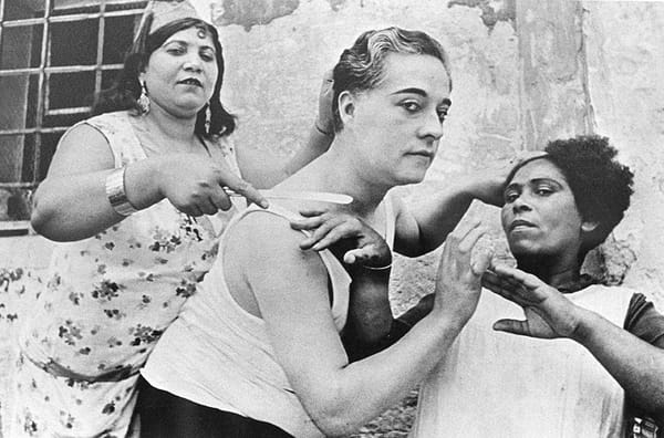 I've Read 1,000 Artist Statements. Here's What the Good Ones Do Differently.